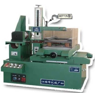 DK7735型快走絲切割機(jī) 價(jià)格、廠家、圖片及昆山鈺全機(jī)電設(shè)備電火花線切割機(jī)介紹